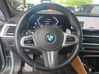 2025 BMW X6 Sports Activity Coupe xDrive40i - miniatura 16