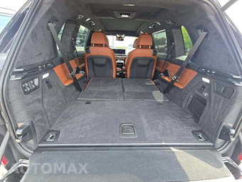 2025 BMW X7 ALPINA XB7 - miniatura 12