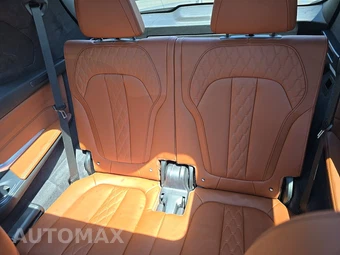 2025 BMW X7 ALPINA XB7 - miniatura 14