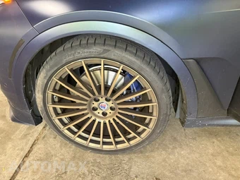 2025 BMW X7 ALPINA XB7 - miniatura 35