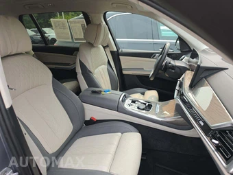 2025 BMW X7 M60i – miniatura 19