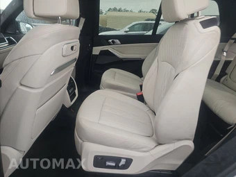 2025 BMW X7 M60i – miniatura 13