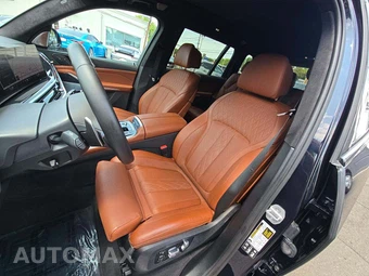 2025 BMW X7 M60i – miniatura 6