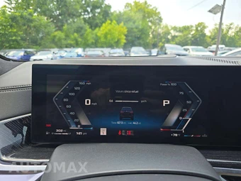 2025 BMW X7 M60i – miniatura 9