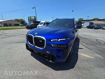 2025 BMW X7 M60i