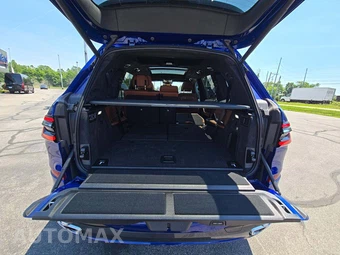 2025 BMW X7 M60i – miniatura 14