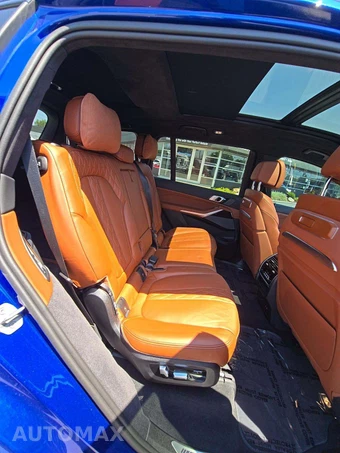 2025 BMW X7 M60i – miniatura 16