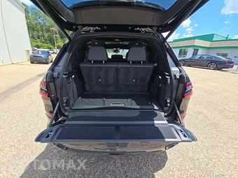 2025 BMW X7 M60i – miniatura 15