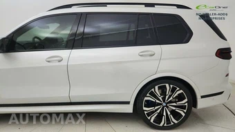 2025 BMW X7 M60i – miniatura 10