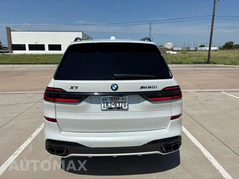 2025 BMW X7 M60i - miniatura 10