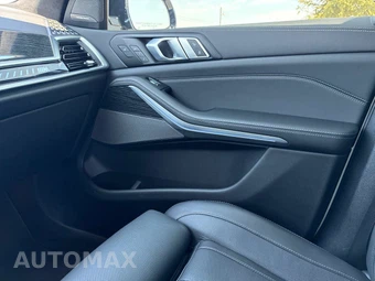 2025 BMW X7 M60i - miniatura 47