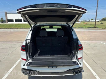 2025 BMW X7 M60i - miniatura 67