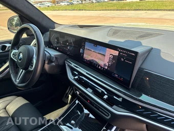 2025 BMW X7 M60i - miniatura 74