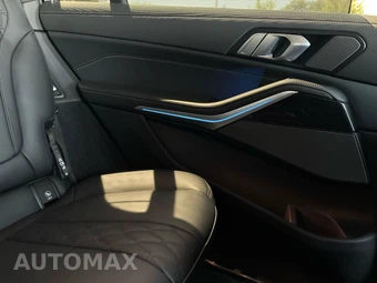 2025 BMW X7 M60i - miniatura 83