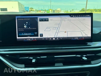 2025 BMW X7 M60i - miniatura 90