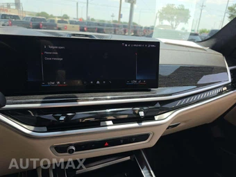 2025 BMW X7 M60i – miniatura 10