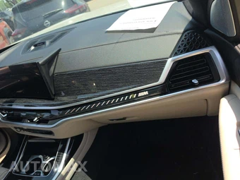 2025 BMW X7 M60i – miniatura 20