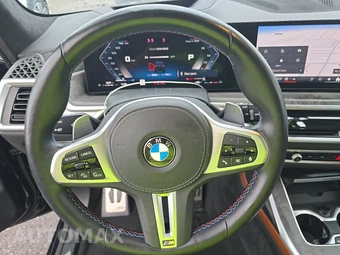 2025 BMW X7 M60i – miniatura 16