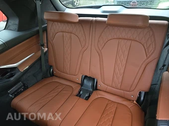 2025 BMW X7 M60i – miniatura 20