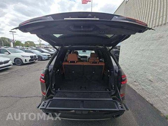 2025 BMW X7 M60i – miniatura 15