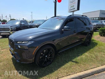 2025 BMW X7 M60i - samochód z USA z aukcji Manheim, oferta Kup Teraz w AUTOMAX