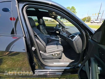 2025 BMW X7 M60i - miniatura 19