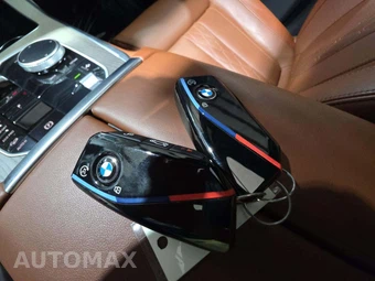 2025 BMW X7 M60i – miniatura 5