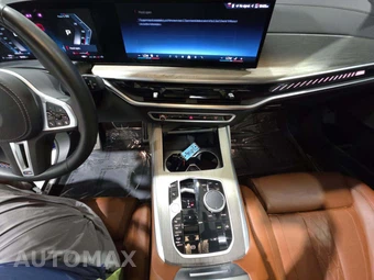 2025 BMW X7 M60i – miniatura 7