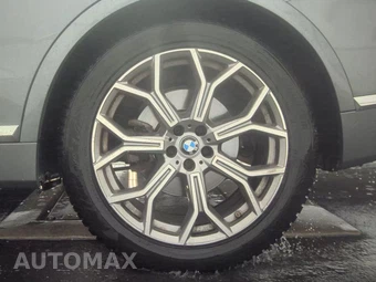 2025 BMW X7 xDrive40i - miniatura 12