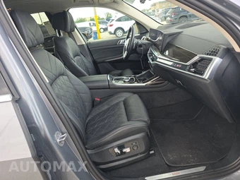 2025 BMW X7 xDrive40i - miniatura 14