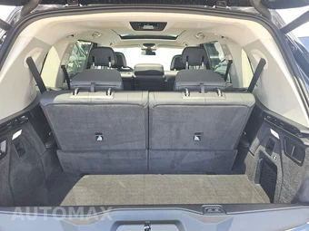 2025 BMW X7 xDrive40i - miniatura 24