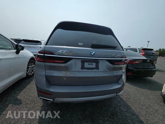 2025 BMW X7 xDrive40i – miniatura 6