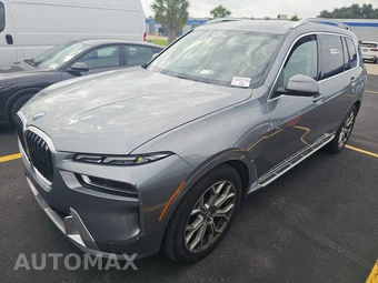 2025 BMW X7 xDrive40i