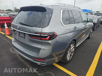 2025 BMW X7 xDrive40i – miniatura 4