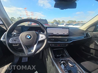 2025 BMW X7 xDrive40i - miniatura 11