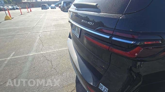 2025 BMW X7 xDrive40i - miniatura 27