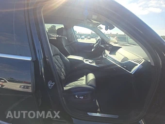 2025 BMW X7 xDrive40i - miniatura 8