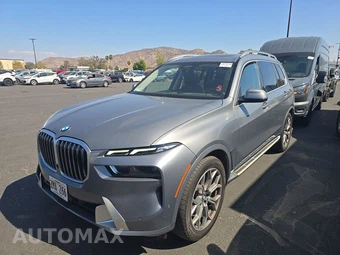 2025 BMW X7 xDrive40i