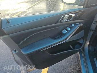 2025 BMW X7 xDrive40i – miniatura 9