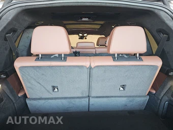 2025 BMW X7 xDrive40i - miniatura 17