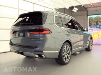 2025 BMW X7 xDrive40i - miniatura 4