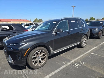 2025 BMW X7 xDrive40i