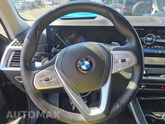 2025 BMW X7 xDrive40i - miniatura 10