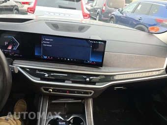 2025 BMW X7 xDrive40i – miniatura 17