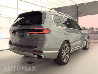2025 BMW X7 xDrive40i – miniatura 5