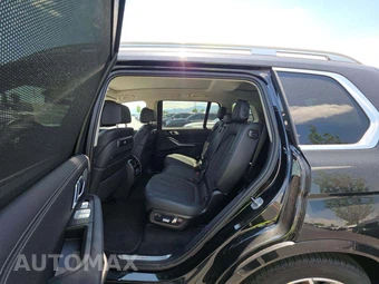 2025 BMW X7 xDrive40i – miniatura 13