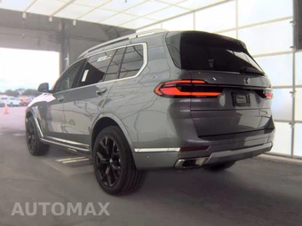 2025 BMW X7 xDrive40i – miniatura 8