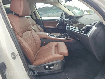 2025 BMW X7 xDrive40i - miniatura 14