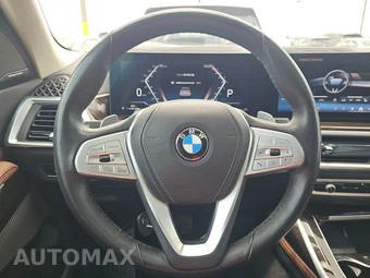 2025 BMW X7 xDrive40i - miniatura 16