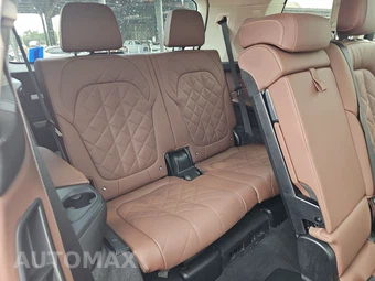 2025 BMW X7 xDrive40i - miniatura 20